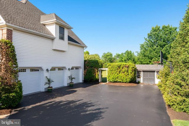 35 TITUS RD, Skillman, NJ 08558