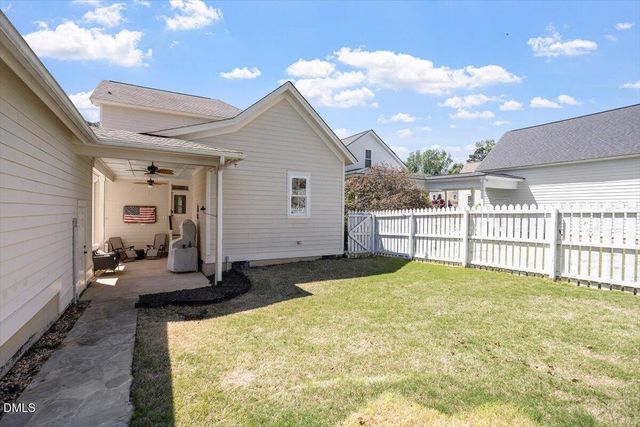 90 Ellen Circle, Clayton, NC 27527