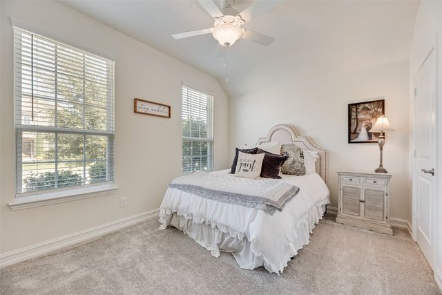 1065 Twisting Ridge Terrace, Fort Worth, TX 76052