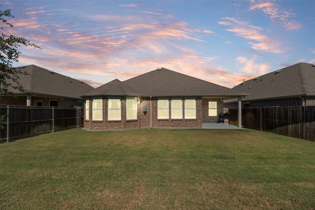 1065 Twisting Ridge Terrace, Fort Worth, TX 76052