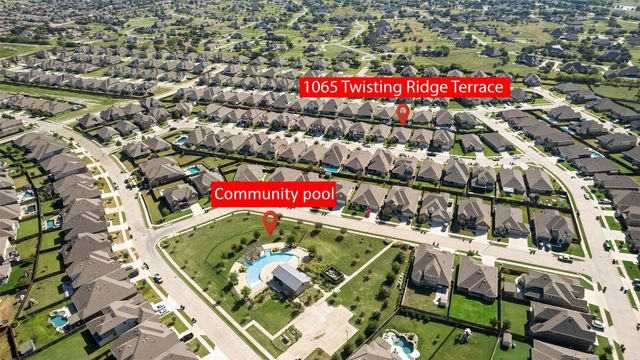 1065 Twisting Ridge Terrace, Fort Worth, TX 76052