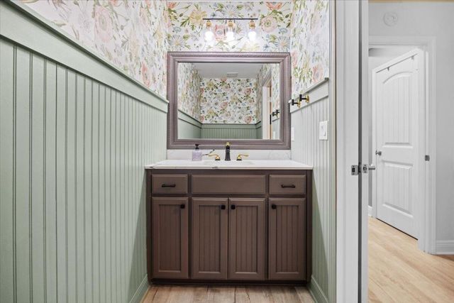 7191 Apples Way, Navarre, FL 32566