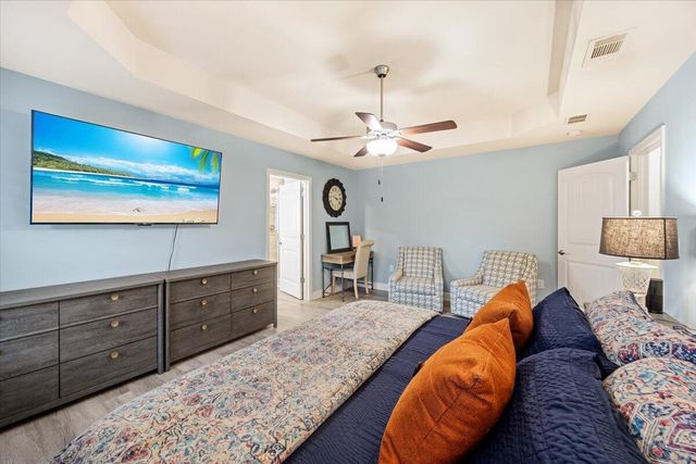 7191 Apples Way, Navarre, FL 32566