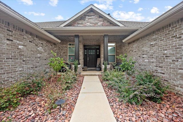 7191 Apples Way, Navarre, FL 32566