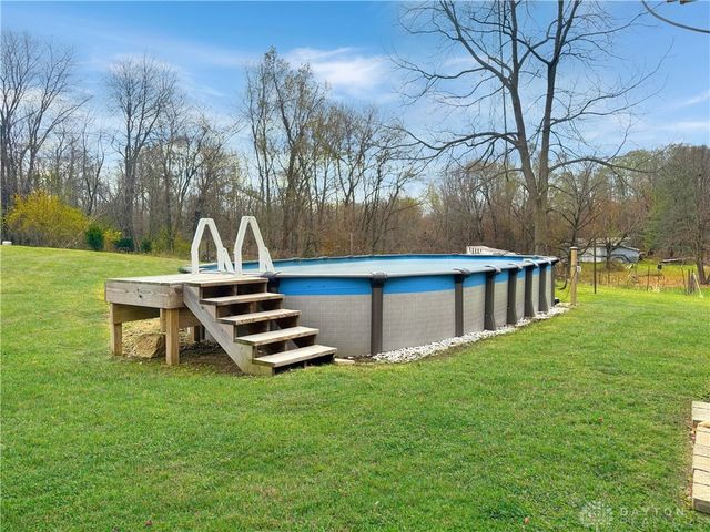 3770 Bosart Road, Springfield, OH 45503