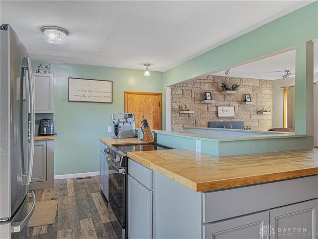3770 Bosart Road, Springfield, OH 45503