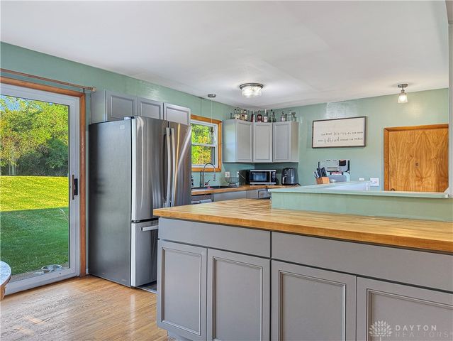 3770 Bosart Road, Springfield, OH 45503