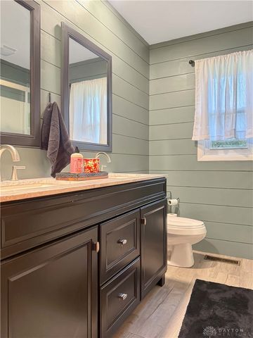 3770 Bosart Road, Springfield, OH 45503