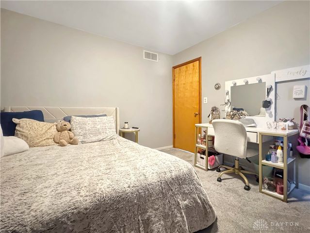 3770 Bosart Road, Springfield, OH 45503