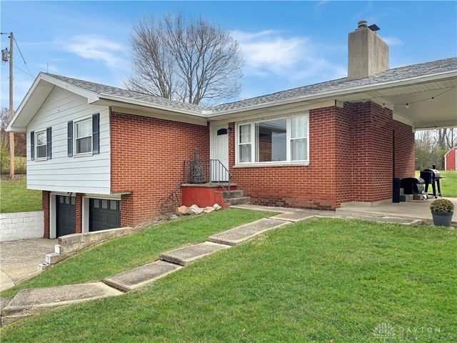 3770 Bosart Road, Springfield, OH 45503