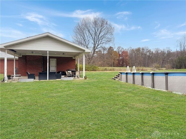 3770 Bosart Road, Springfield, OH 45503