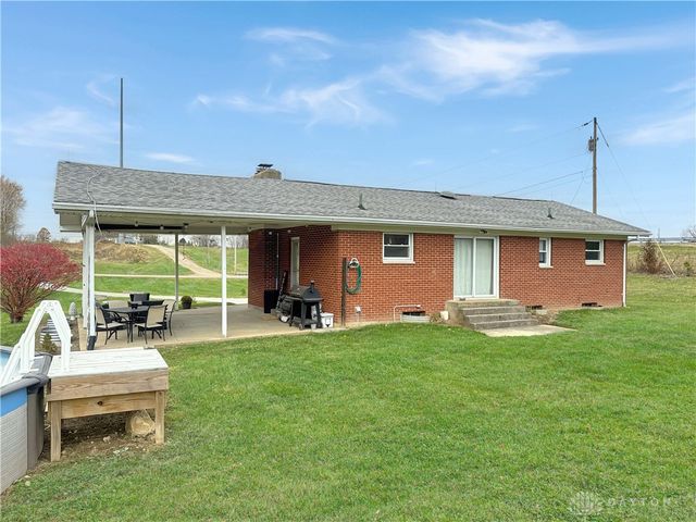 3770 Bosart Road, Springfield, OH 45503