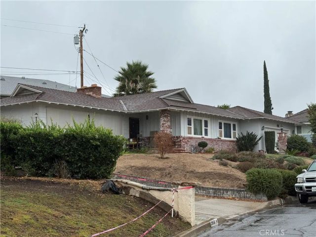 3962 La Hacienda, San Bernardino, CA 92404