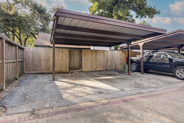 5867 Village Forest Court, Houston, TX 77092