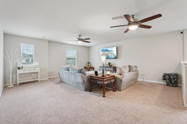 10126 Bayou Oaks Drive, Conroe, TX 77385