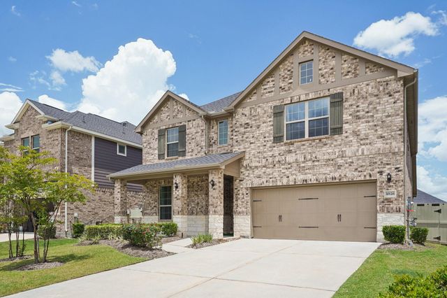 10126 Bayou Oaks Drive, Conroe, TX 77385