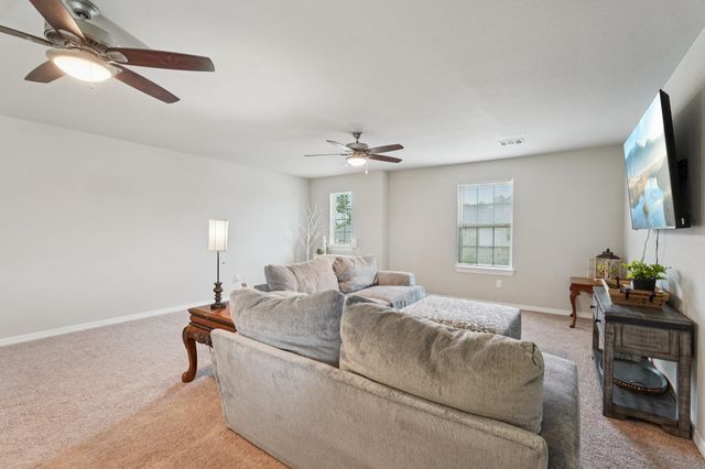 10126 Bayou Oaks Drive, Conroe, TX 77385