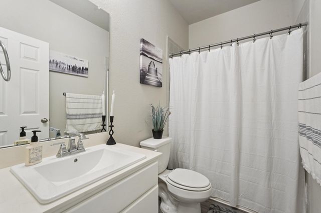 10126 Bayou Oaks Drive, Conroe, TX 77385