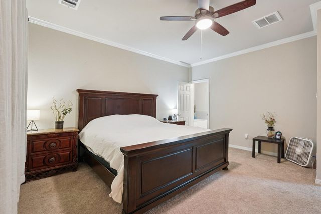 10126 Bayou Oaks Drive, Conroe, TX 77385