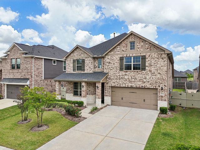 10126 Bayou Oaks Drive, Conroe, TX 77385