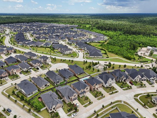 10126 Bayou Oaks Drive, Conroe, TX 77385