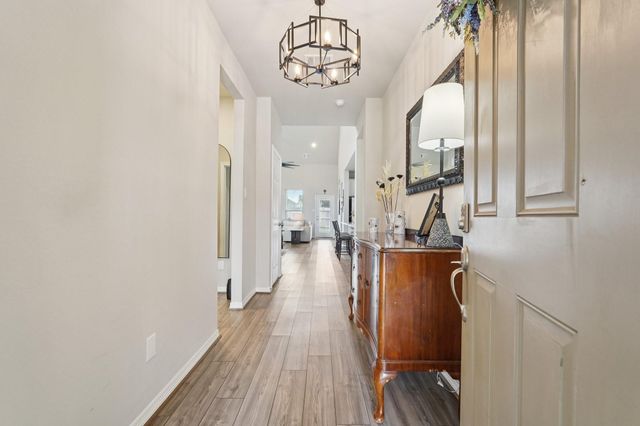 10126 Bayou Oaks Drive, Conroe, TX 77385