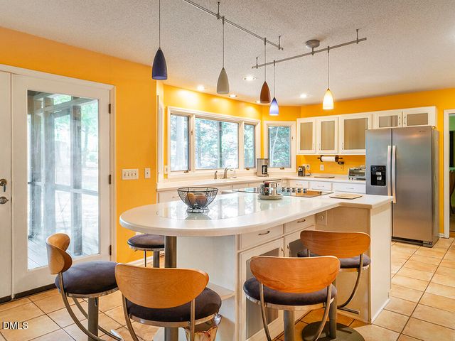 4005 Waldenbrook Court, Greensboro, NC 27407