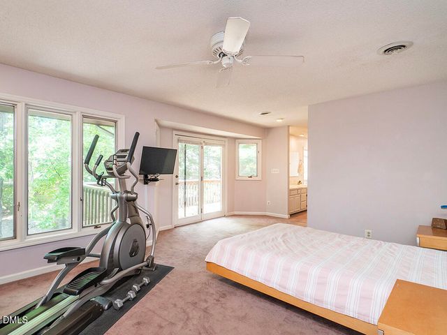 4005 Waldenbrook Court, Greensboro, NC 27407