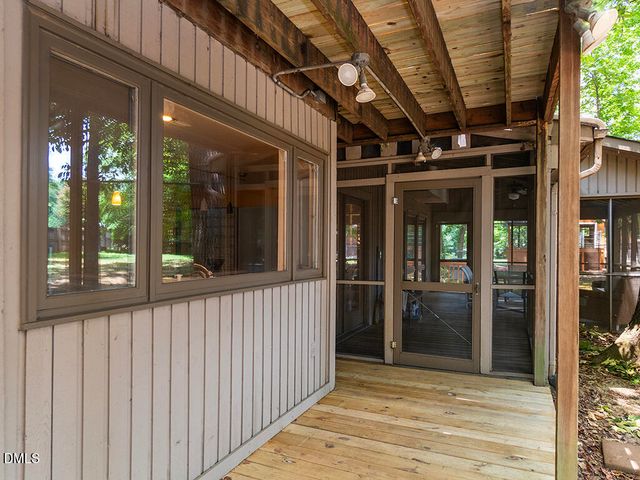 4005 Waldenbrook Court, Greensboro, NC 27407