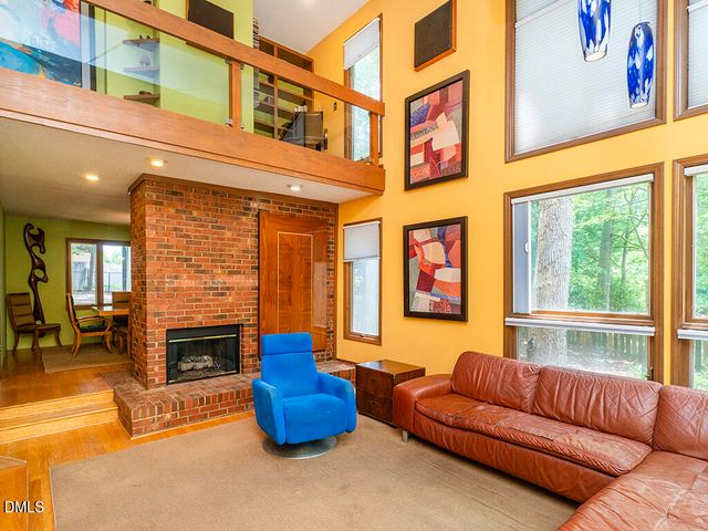 4005 Waldenbrook Court, Greensboro, NC 27407