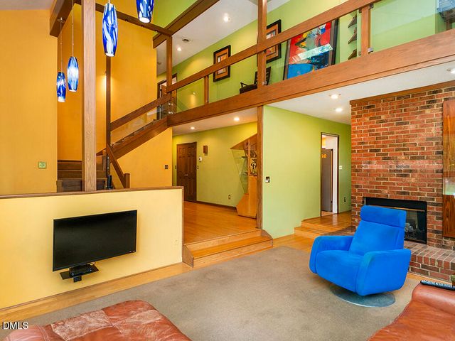 4005 Waldenbrook Court, Greensboro, NC 27407