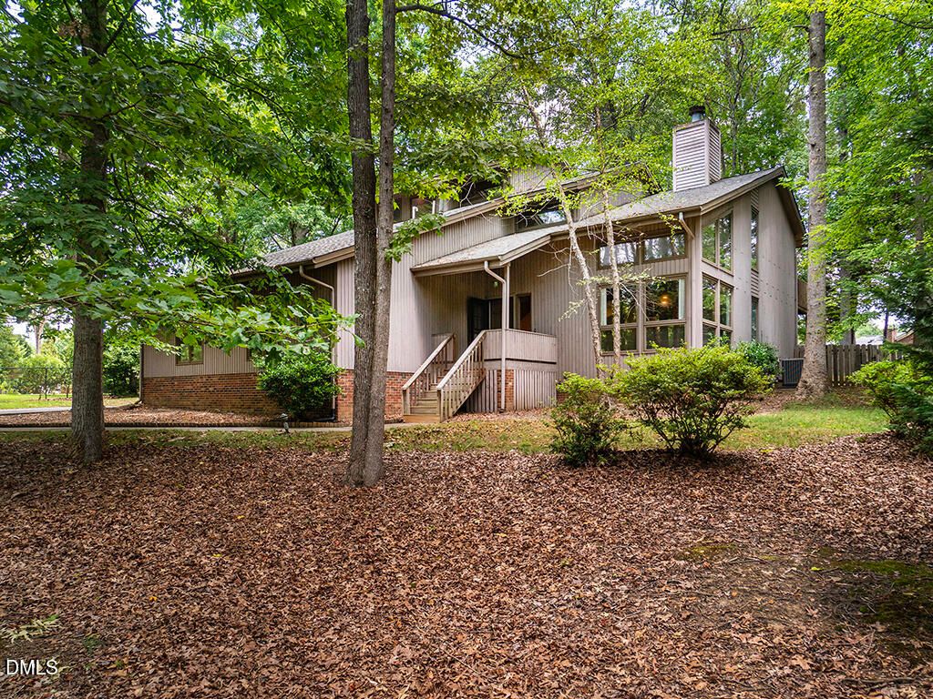 4005 Waldenbrook Court, Greensboro, NC 27407