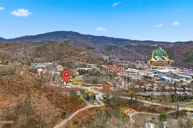 616 Turkey Nest Road, Gatlinburg, TN 37738