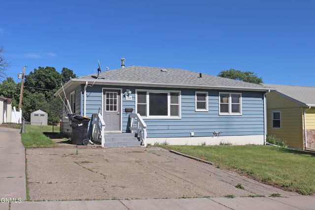 1709 N 14th Street, Bismarck, ND 58501 property photo