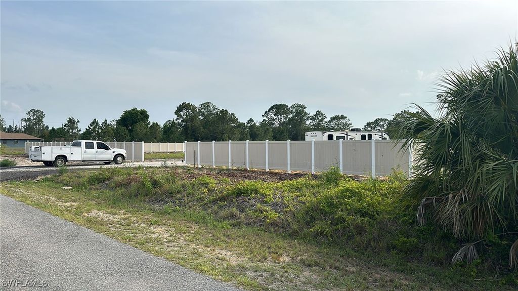1513 Jefferson AVE, Lehigh Acres, FL 33972