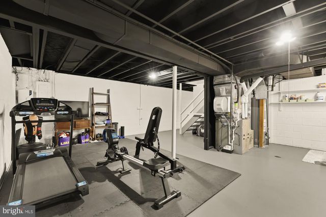 14813 CLAVEL ST, Rockville, MD 20853
