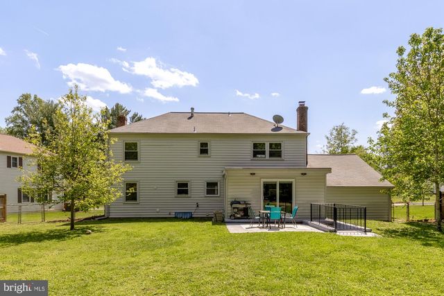 14813 CLAVEL ST, Rockville, MD 20853