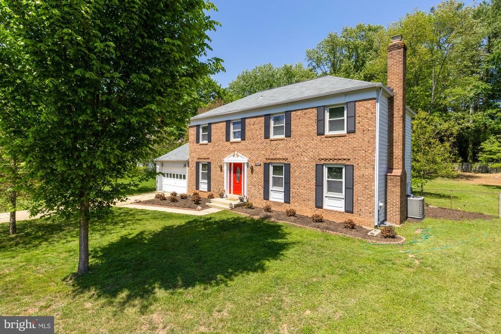 14813 CLAVEL ST, Rockville, MD 20853
