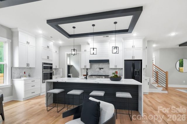 1106 Brookhurst Drive, Charlotte, NC 28205