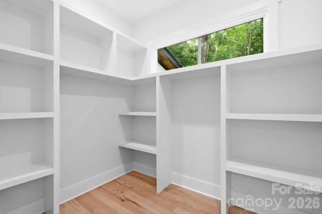 1106 Brookhurst Drive, Charlotte, NC 28205