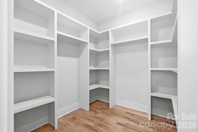 1106 Brookhurst Drive, Charlotte, NC 28205