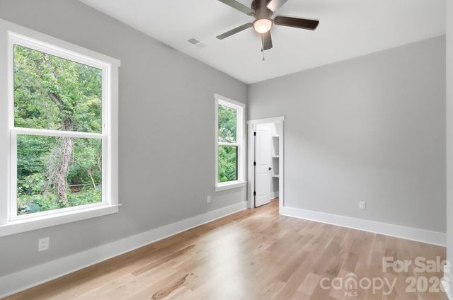 1106 Brookhurst Drive, Charlotte, NC 28205