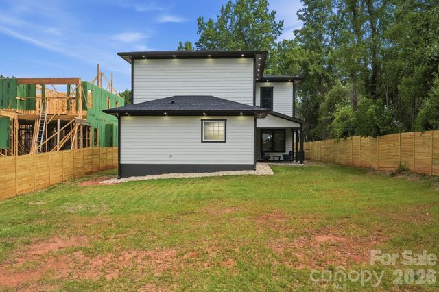 1106 Brookhurst Drive, Charlotte, NC 28205