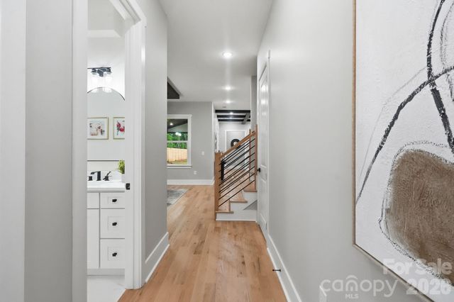 1106 Brookhurst Drive, Charlotte, NC 28205