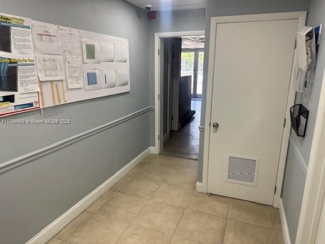 960 W 84th St Suite B, Hialeah, FL 33014