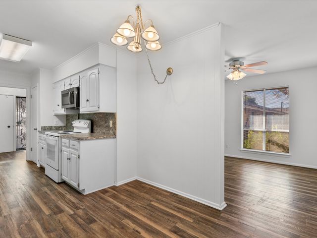 4806 South Drive, Fort Worth, TX 76132