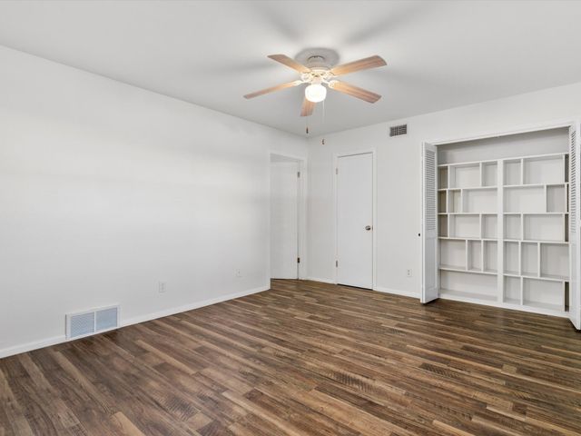 4806 South Drive, Fort Worth, TX 76132