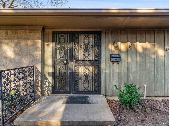 4806 South Drive, Fort Worth, TX 76132