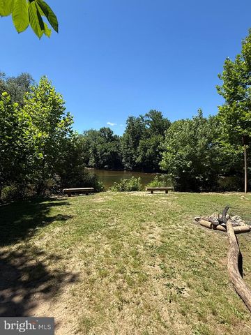 19955 YOUNGS CLIFF RD, Sterling, VA 20165