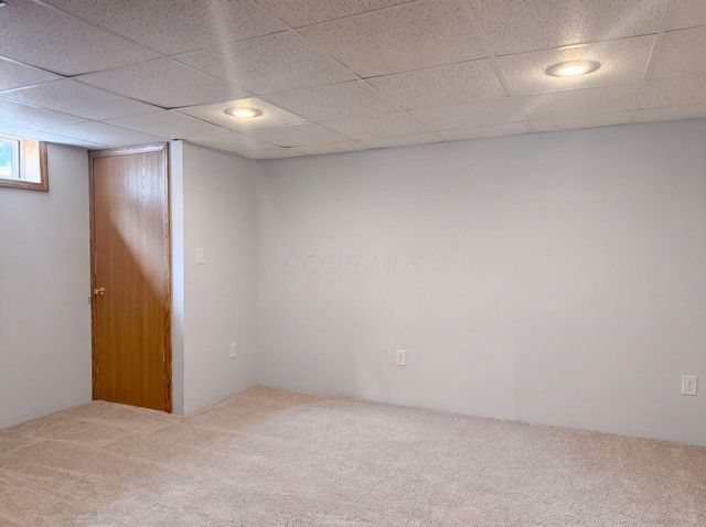 1618 Saddlebrook Drive, Heath, OH 43056